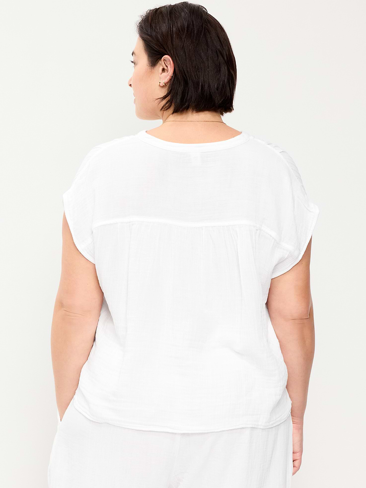 Image number 7 showing, Short-Sleeve Crinkle Gauze Popover Top