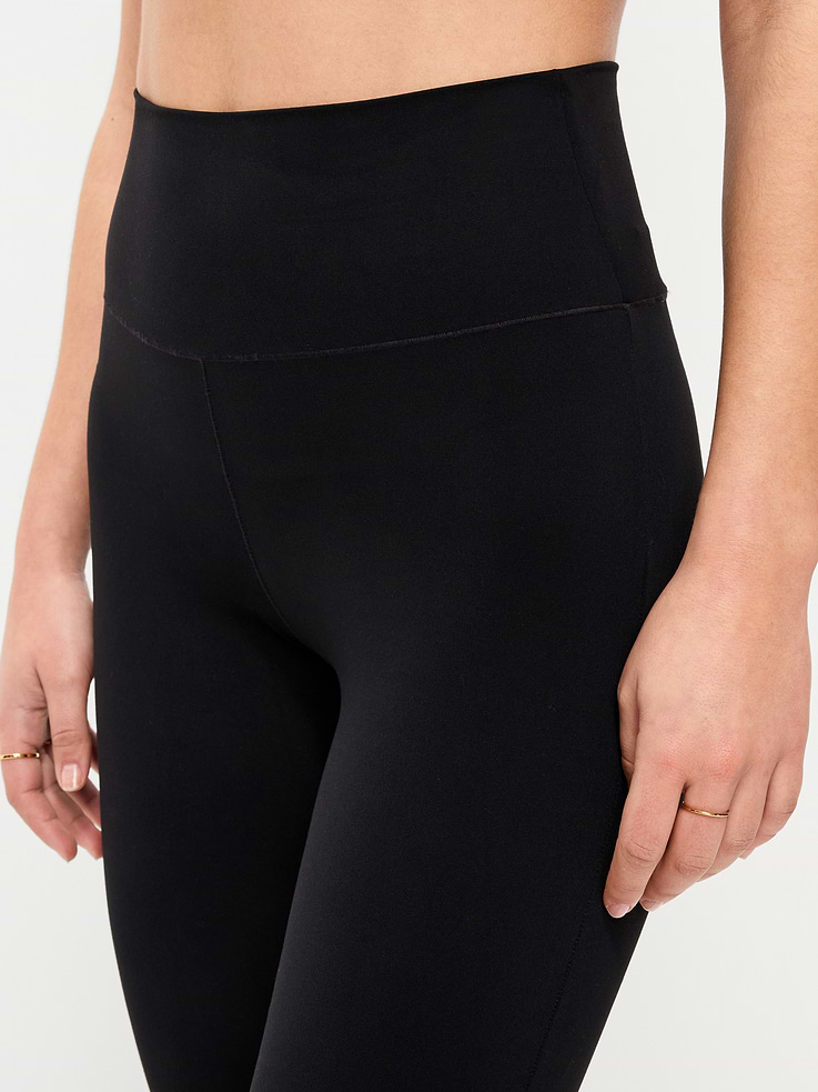 L'image numéro 3 présente Legging StudioSmooth évasé à taille haute