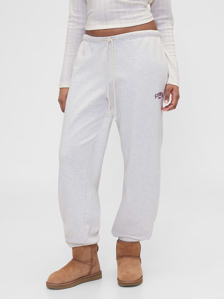 Image number 2 showing, Gap × Summer Fridays Heavyweight Relaxed Logo Joggers