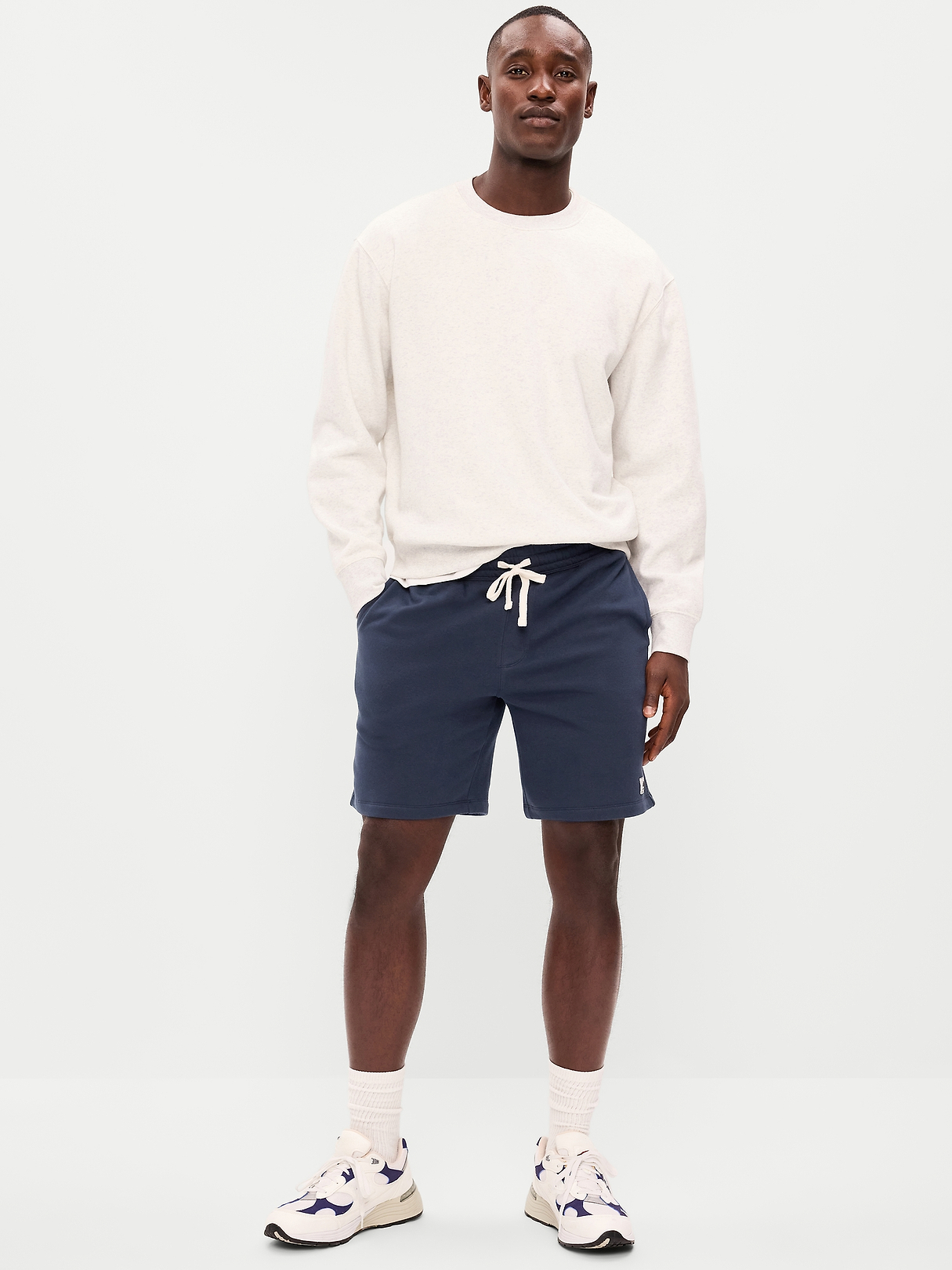 Rotation Logo Shorts -- 7-inch inseam | Old Navy