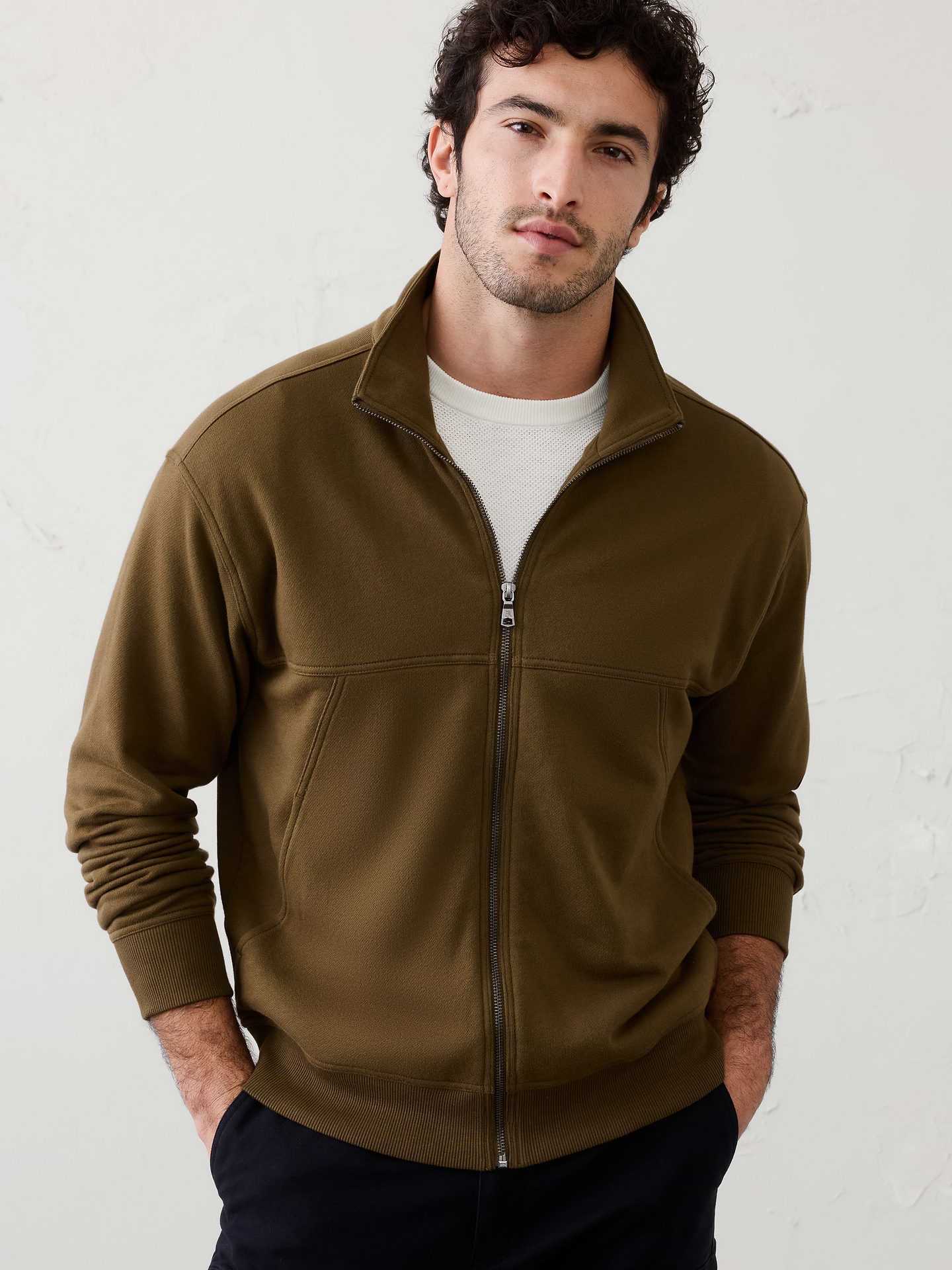 Banana Republic Factory Men's Washed Mock-Neck Jacket (New Heritage Olive)
