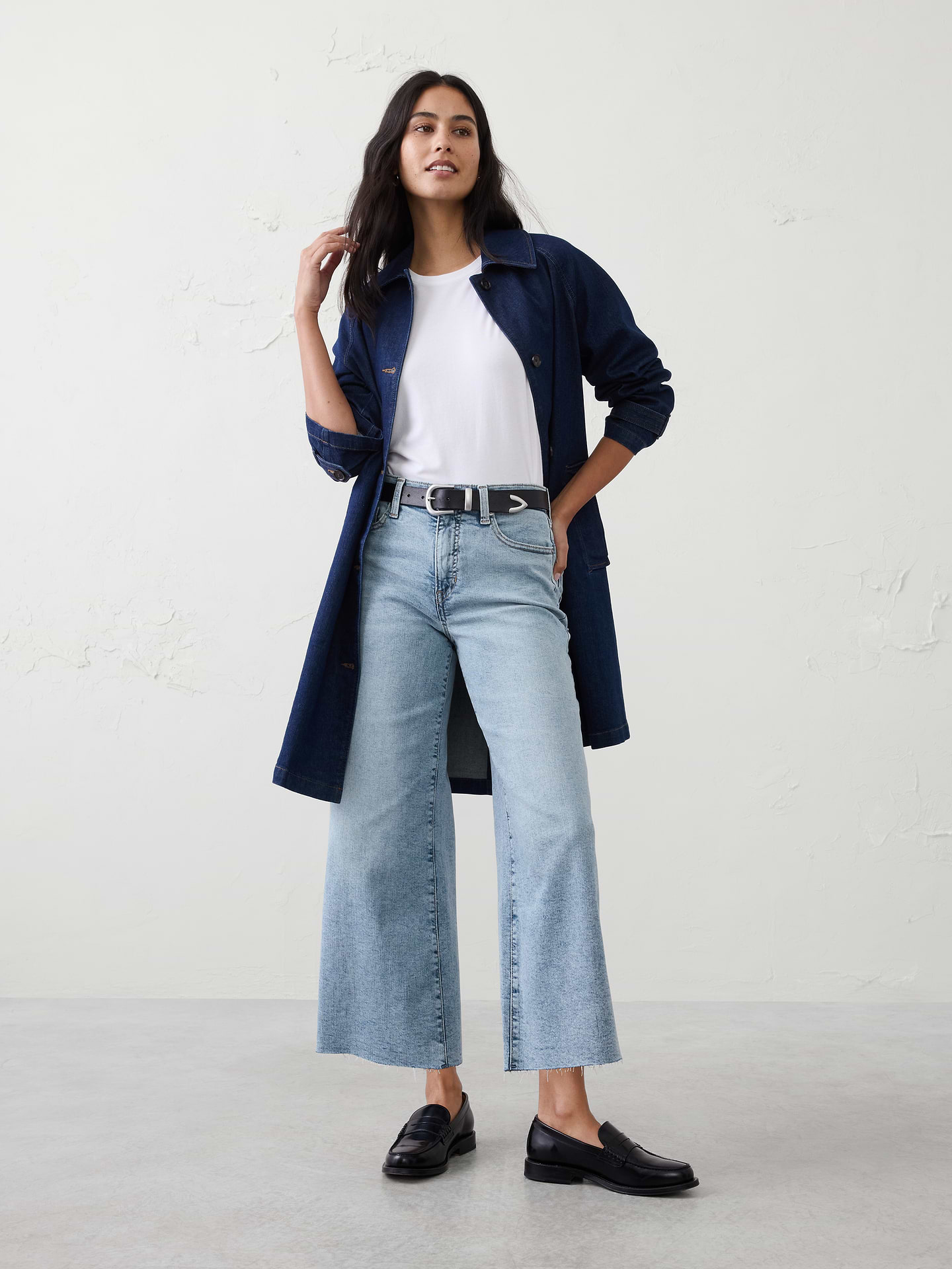 Image number 1 showing, Wide-Leg High-Rise Cropped Jean
