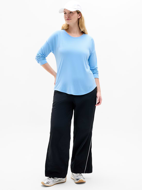 Move With Ease Top