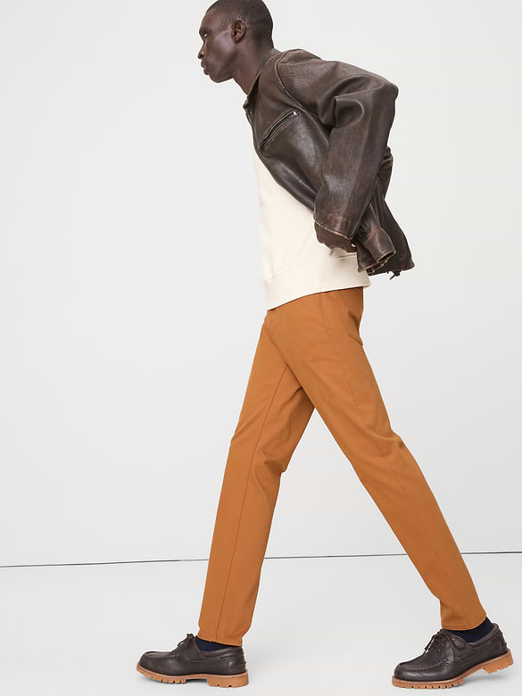 Slim Traveler Pant
