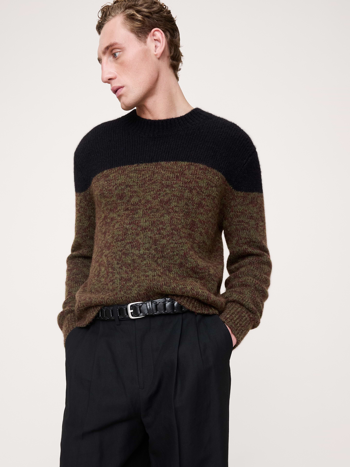 L'image numéro 2 présente Ceinture en cuir tressé