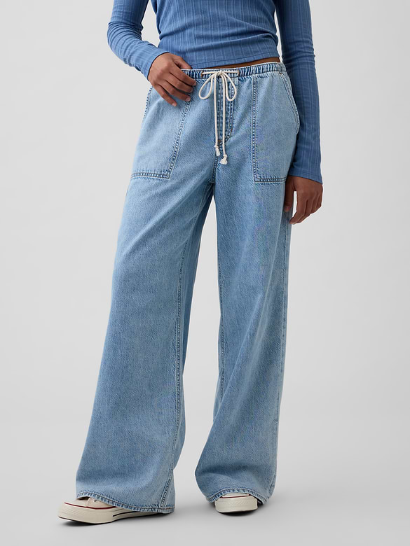 Mid Rise SuperLight Pull-On Wide-Leg Jeans