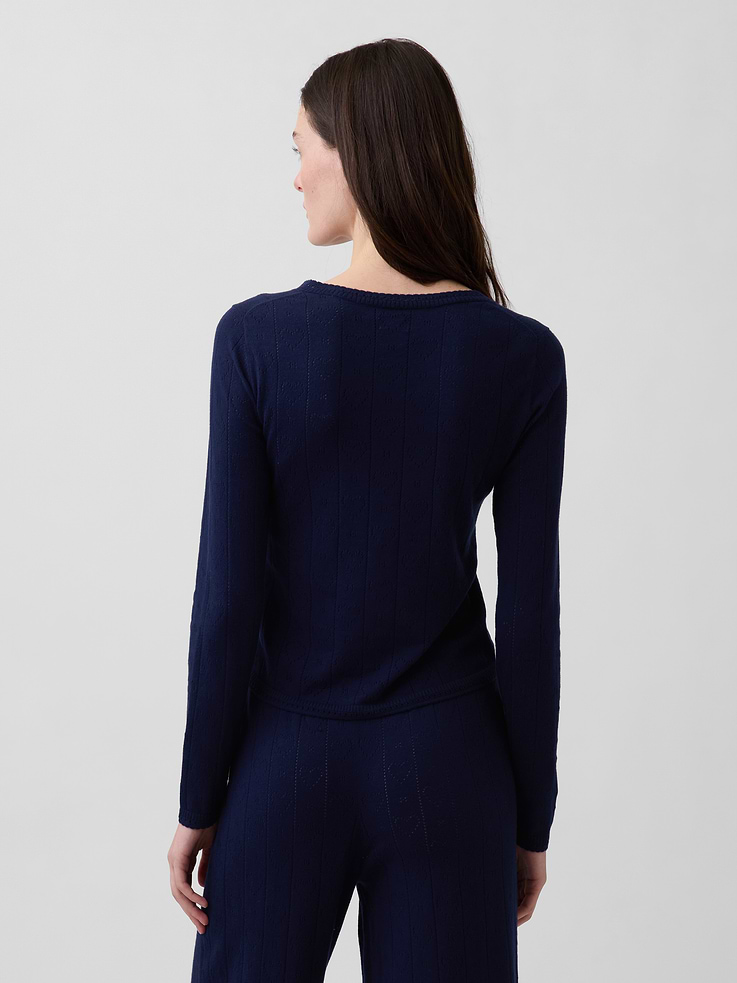L'image numéro 3 présente Haut de pyjama léger à cœur en tricot pointelle Effet cachemire