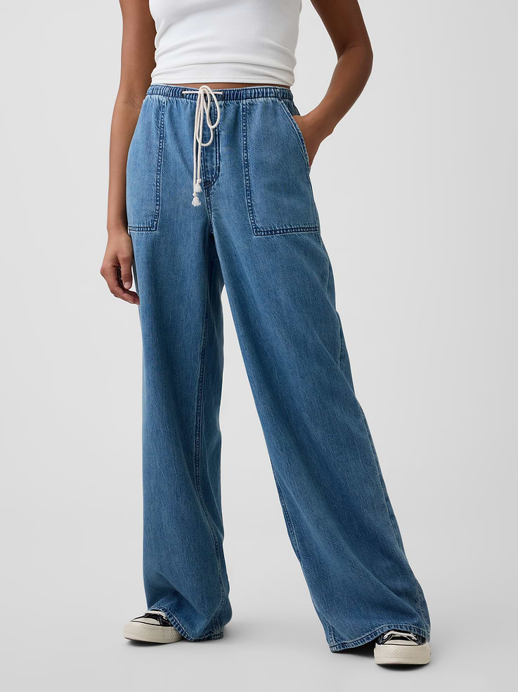 Image number 2 showing, Mid Rise Soft Pull-On Wide-Leg Jeans