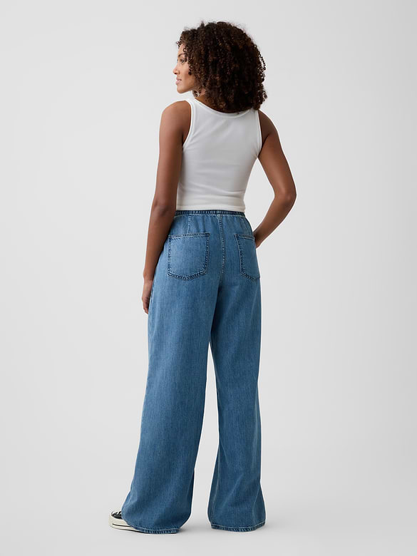 Mid Rise Soft Pull-On Wide-Leg Jeans
