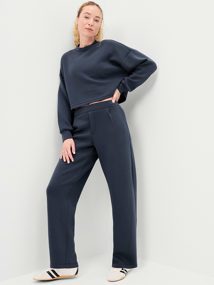 Image number 3 showing, Bounce Fleece Crew-Neck Cropped Sweatshirt