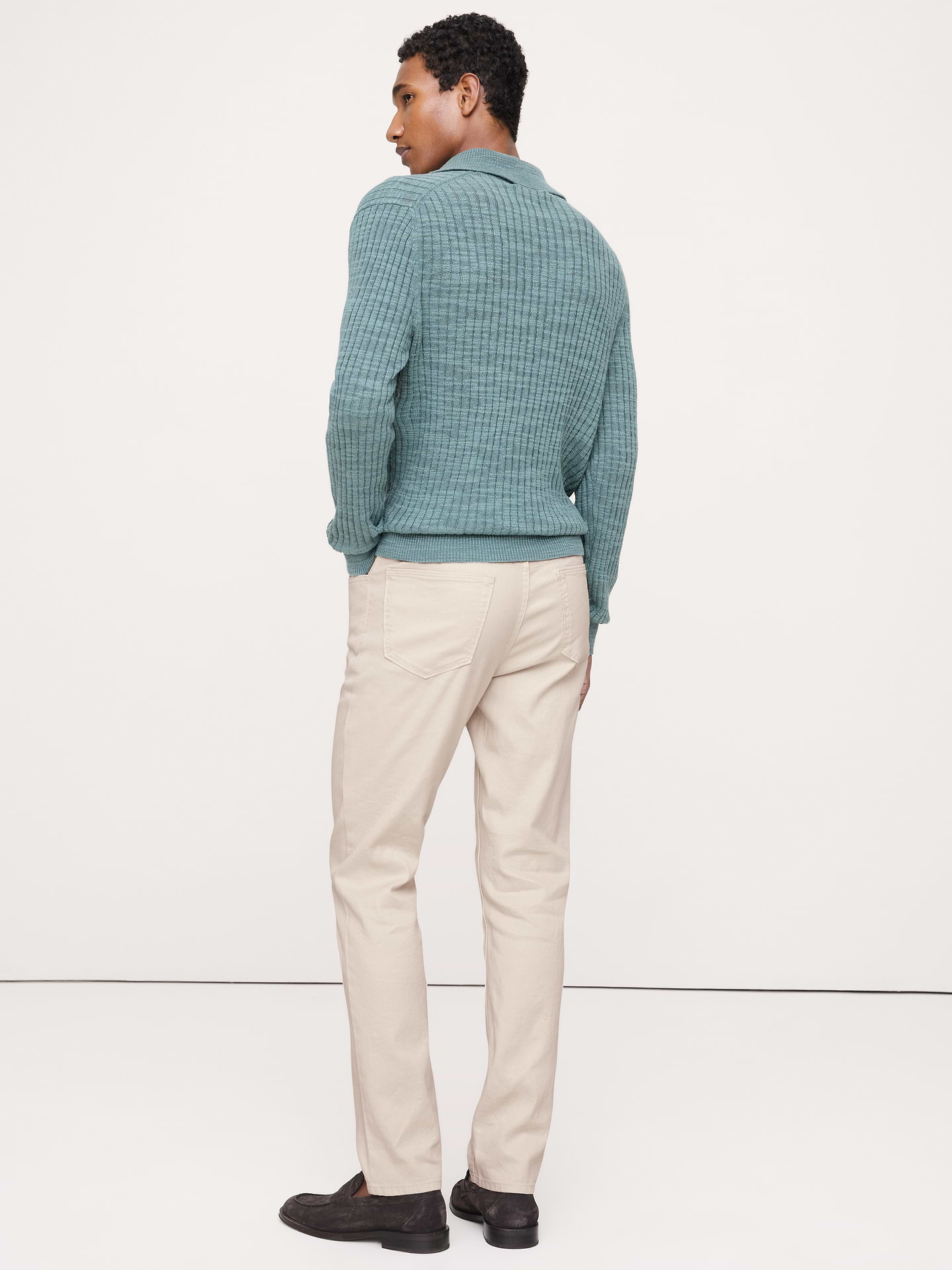 L'image numéro 2 présente Pantalon Voyageur étroit en lin et coton