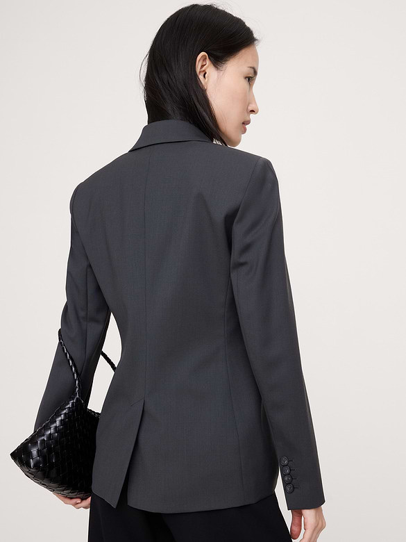 Slim Italian Lightweight Wool Blazer