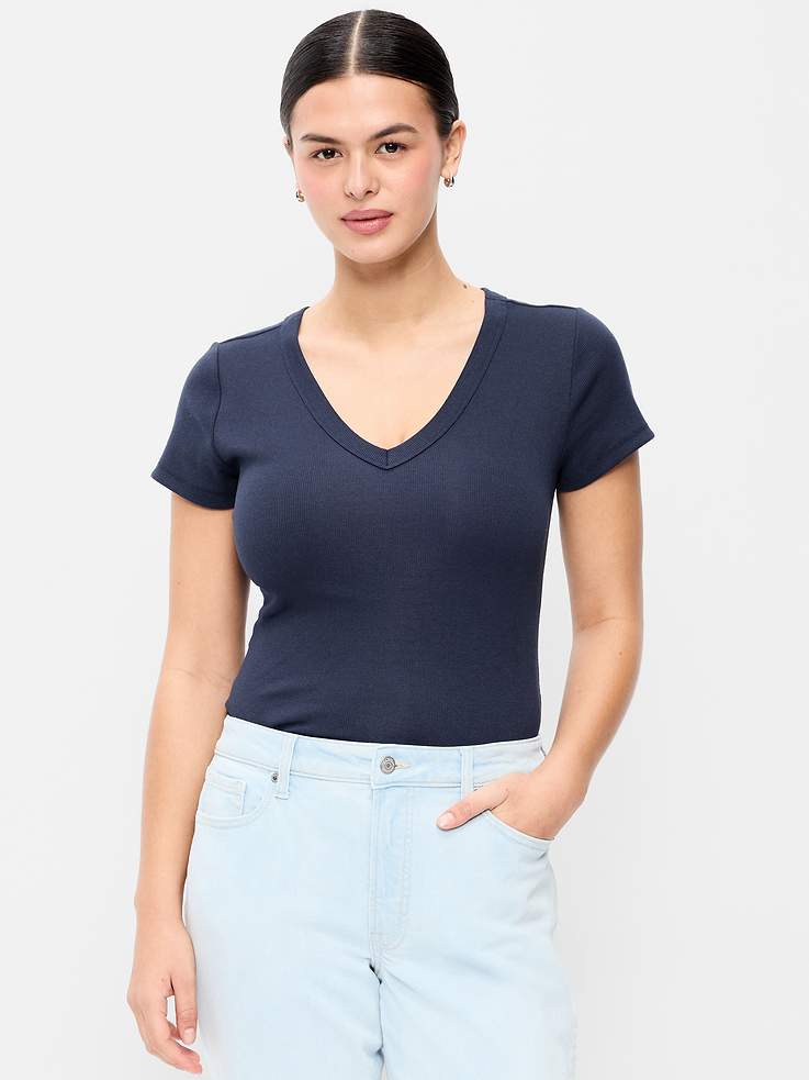 Image number 5 showing, Snug V-Neck Crop T-Shirt