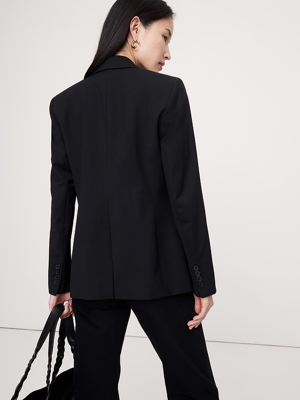 Slim Italian Lightweight Wool Blazer