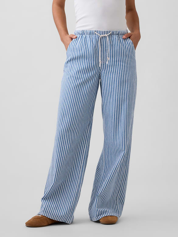 Mid Rise SuperLight Pull-On Wide-Leg Jeans
