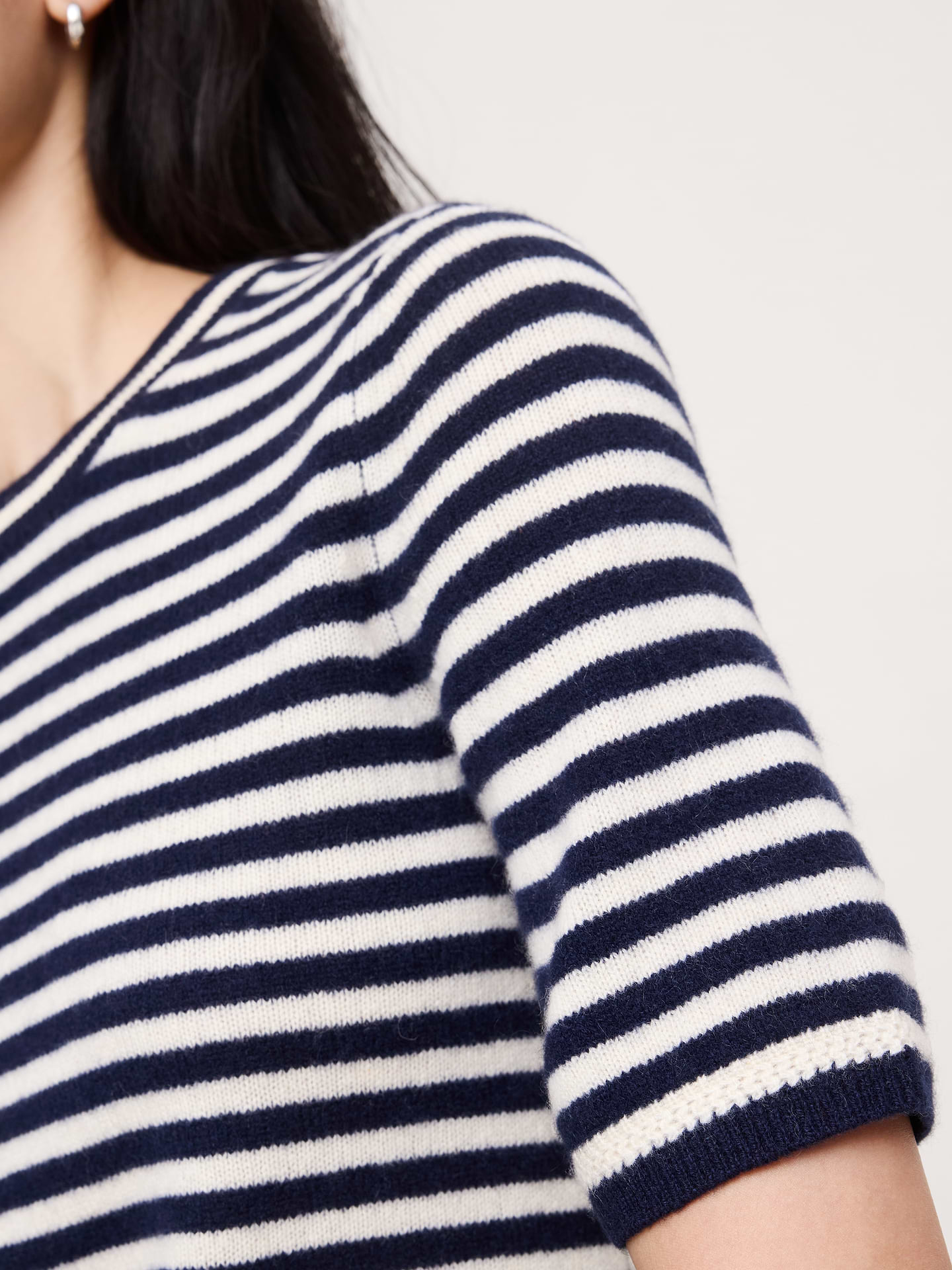 Image number 4 showing, Lightweight Cashmere Short-Sleeve Sweater