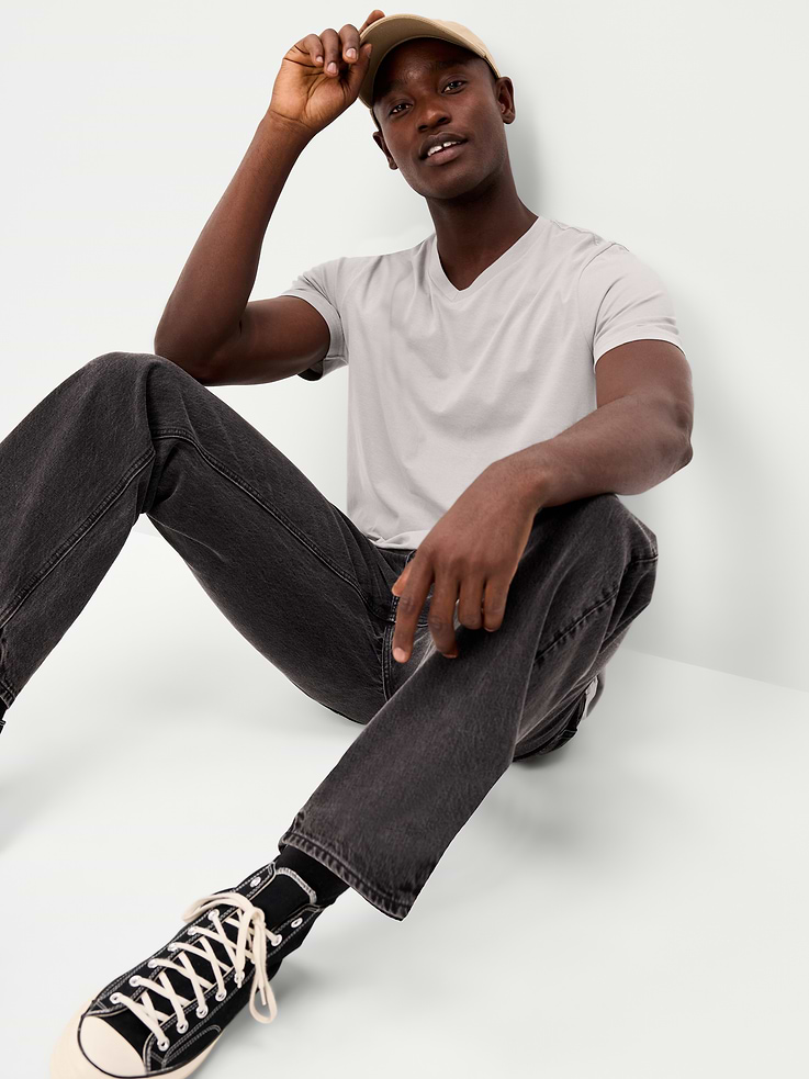 Image number 3 showing, V-Neck T-Shirt