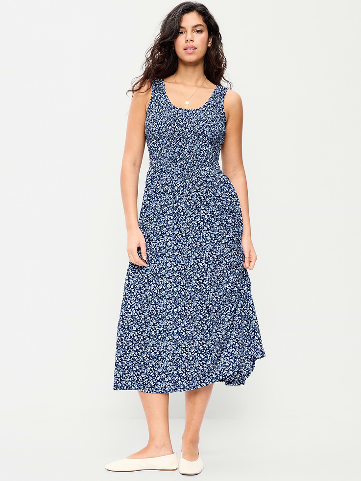 Image number 7 showing, Fit & Flare Lightweight Smocked-Bodice Midi Dress