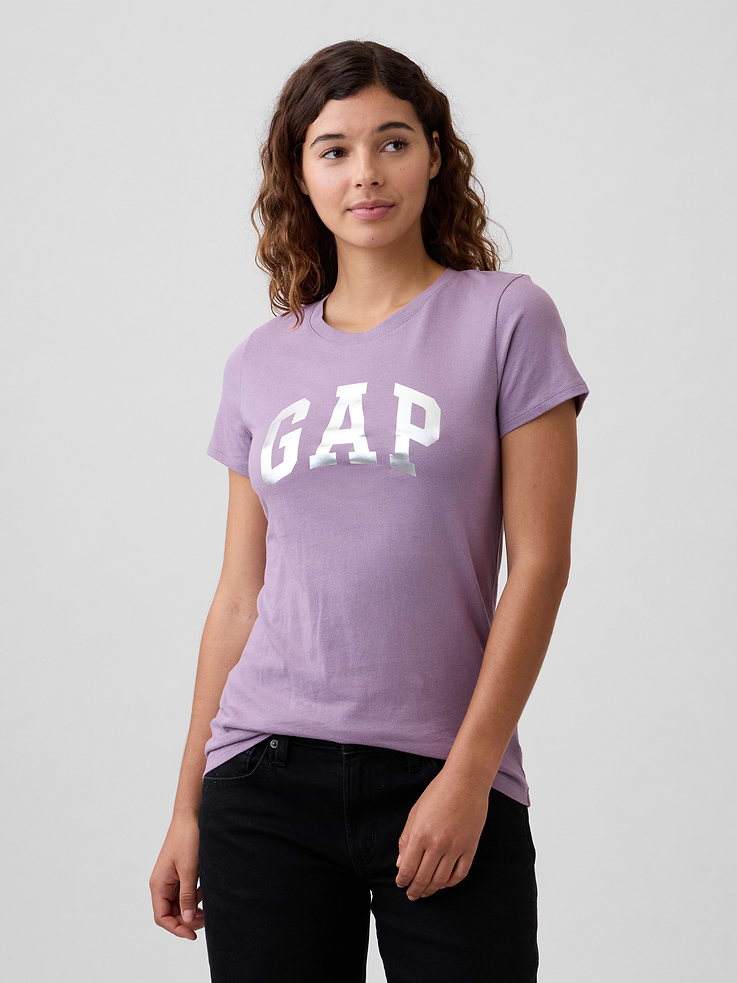 Image 1 of 5, Soft jersey knit., Short sleeves., Crewneck., Gap logo at front., This product was made in a factory that invests in gender equity and women’s empowerment through RISE. Learn more at, Product #1173394