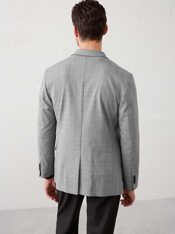 Tailored-Fit Plaid Jacket