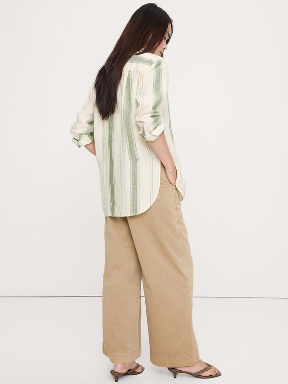 The Oversized Linen Shirt