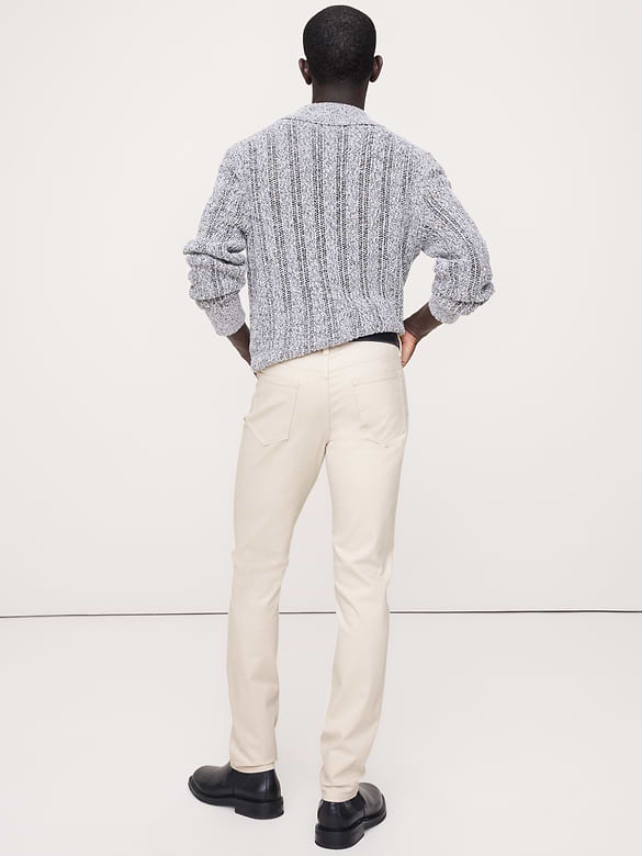 Slim Traveler Pant