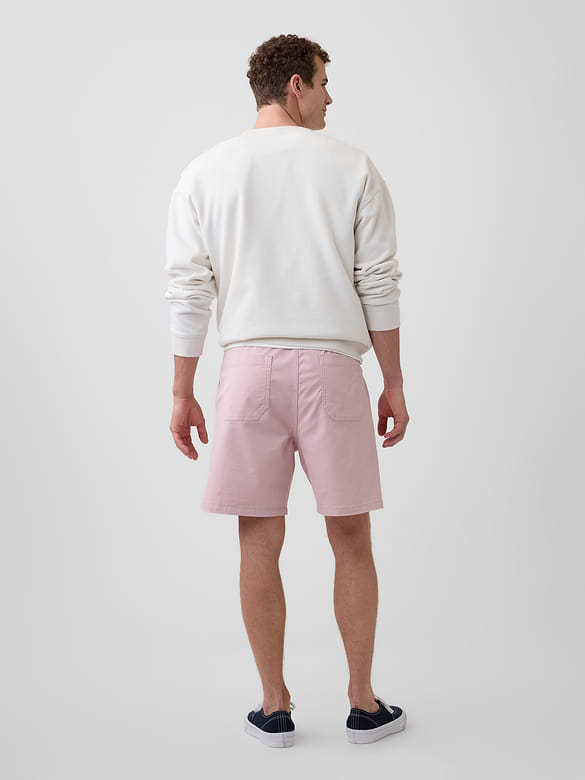 7" Essential Pull-On Khaki Shorts