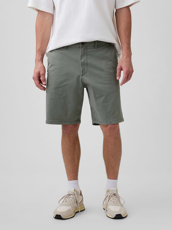 9" Essential Khaki Shorts