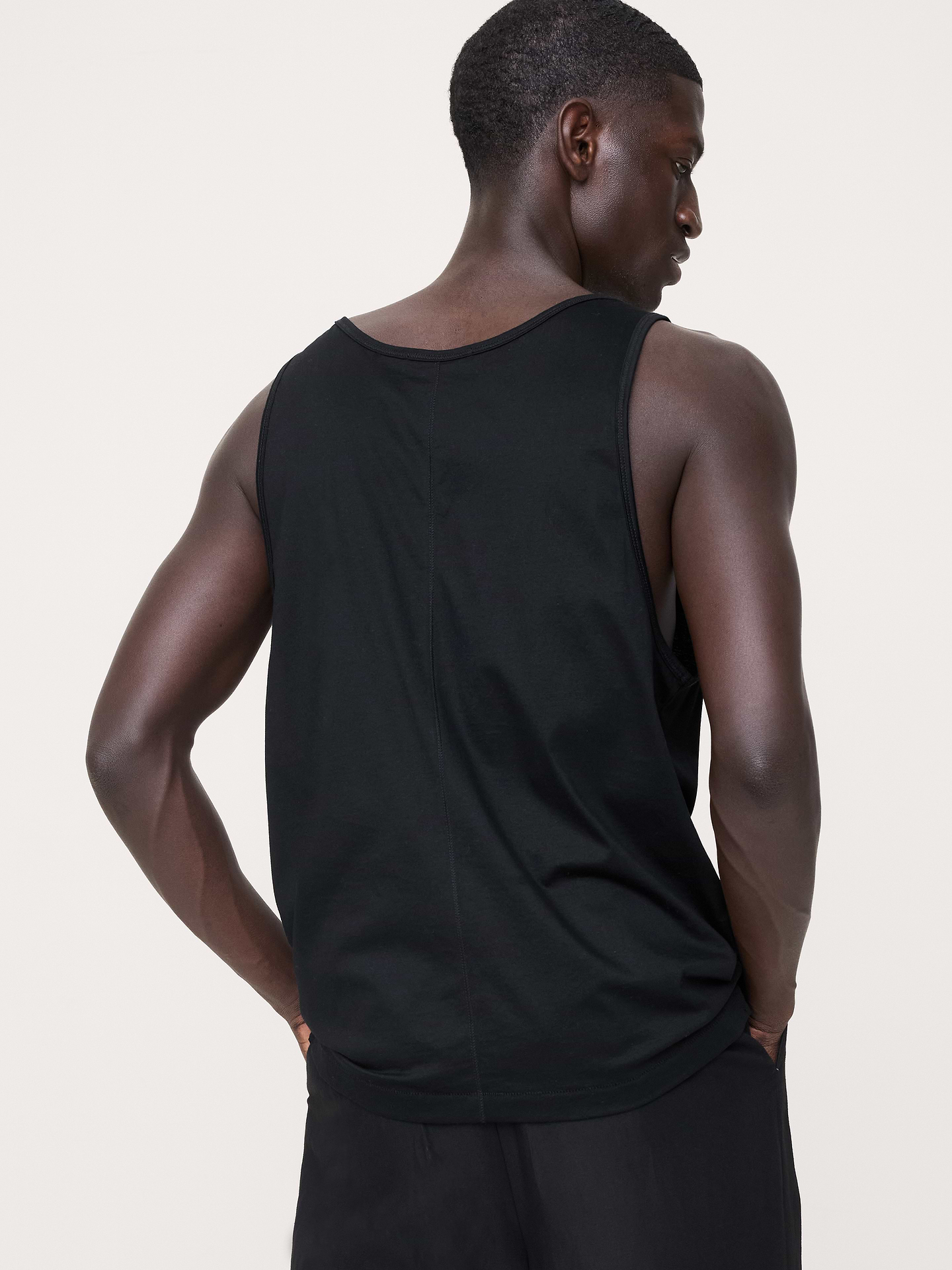 L'image numéro 2 présente Camisole en coton soyeux