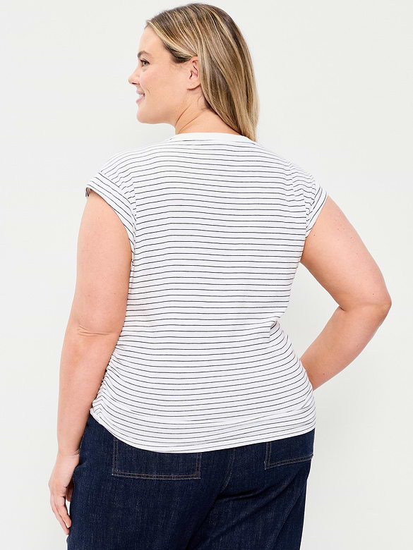 Haut à mancherons à taille cintrée