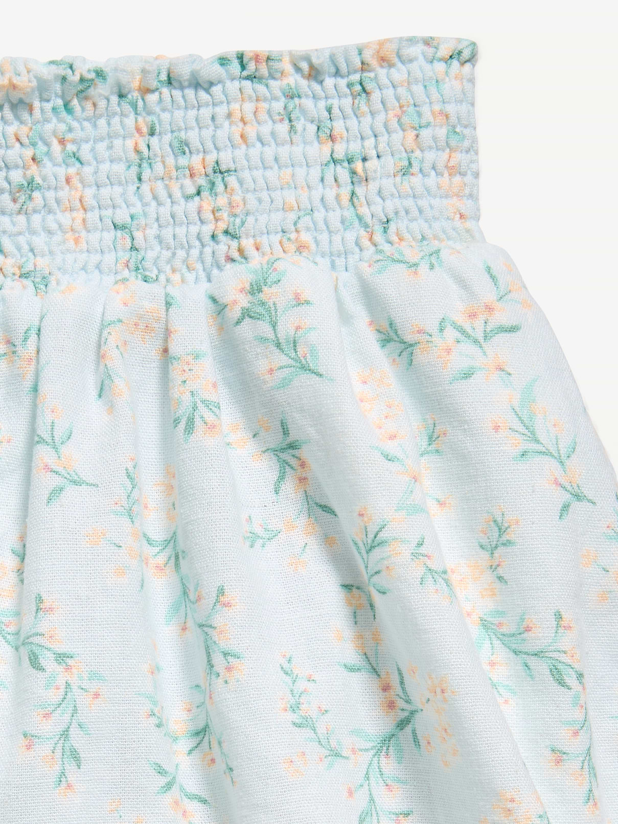 L'image numéro 5 présente Short à taille smockée en mélange de lin à motif pour fille