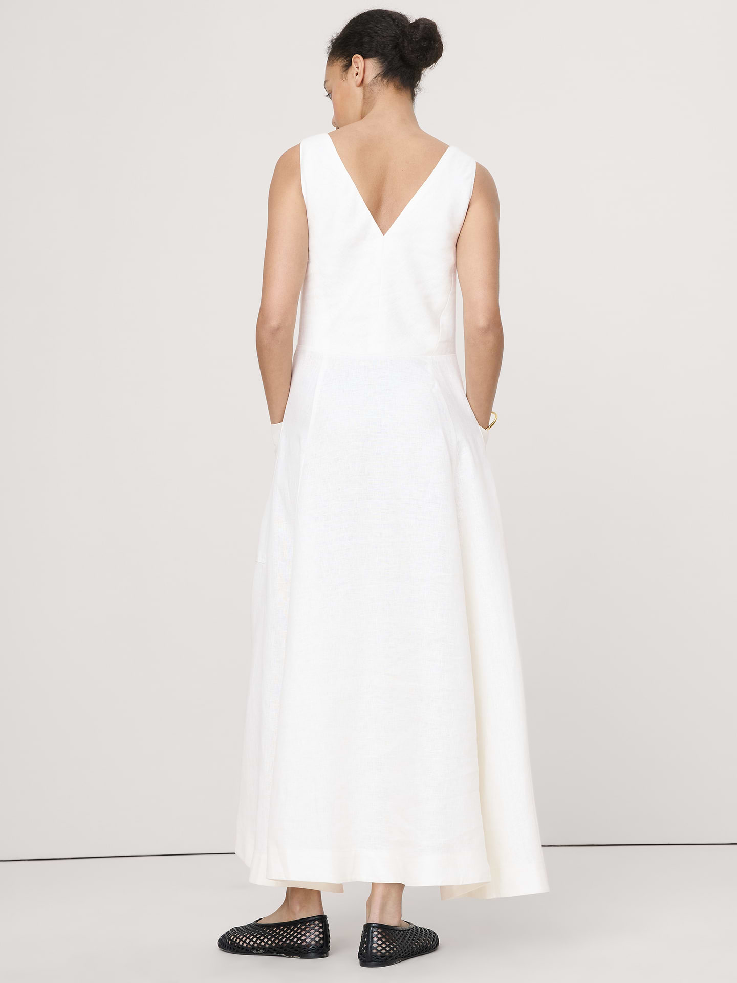 Image number 3 showing, Linen Pocket Maxi Dress