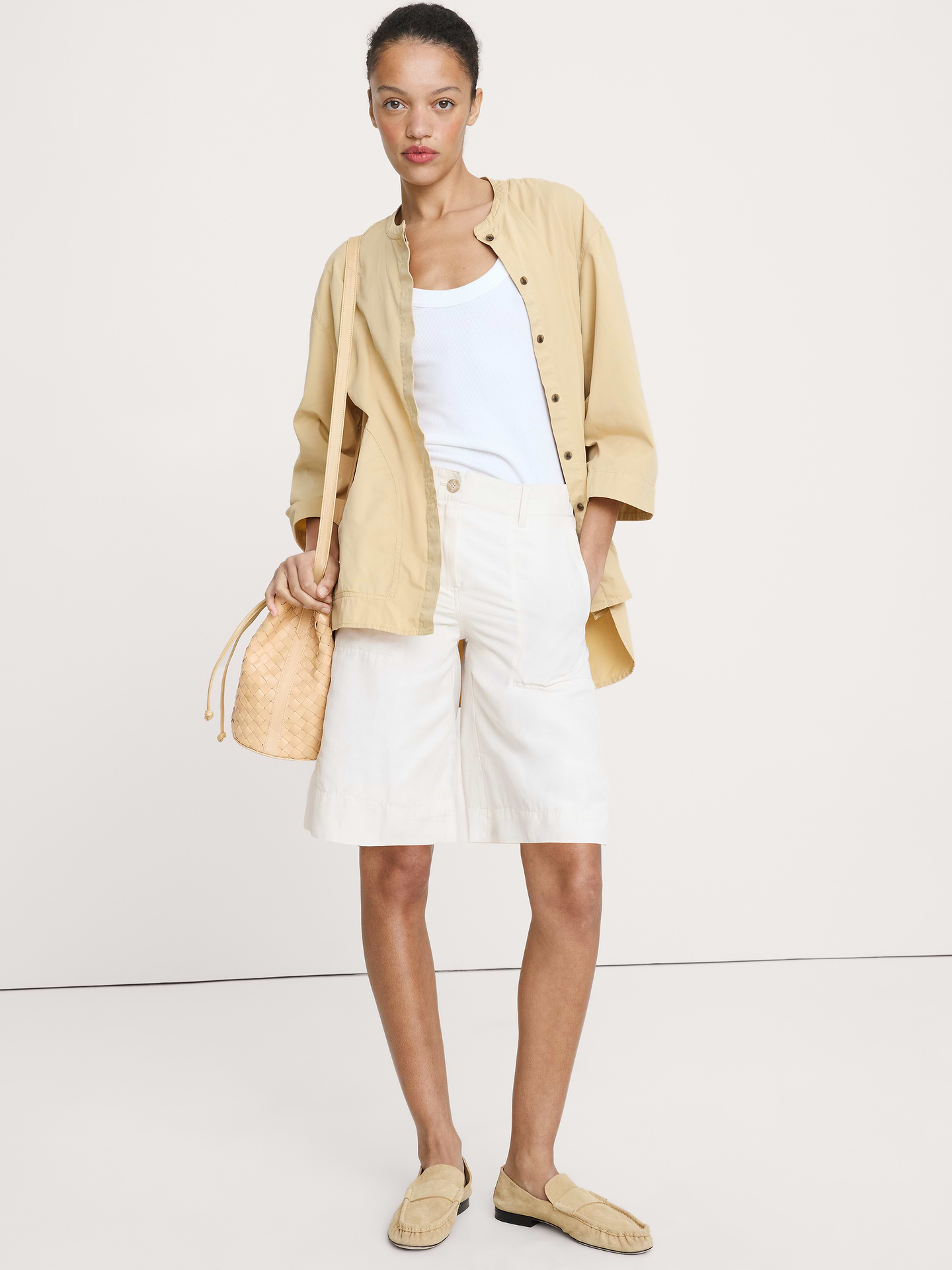 Image number 1 showing, Mid-Rise Tencel™-Linen Bermuda Short