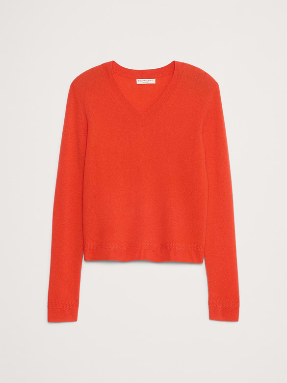 Lightweight Cashmere V-Neck Sweater