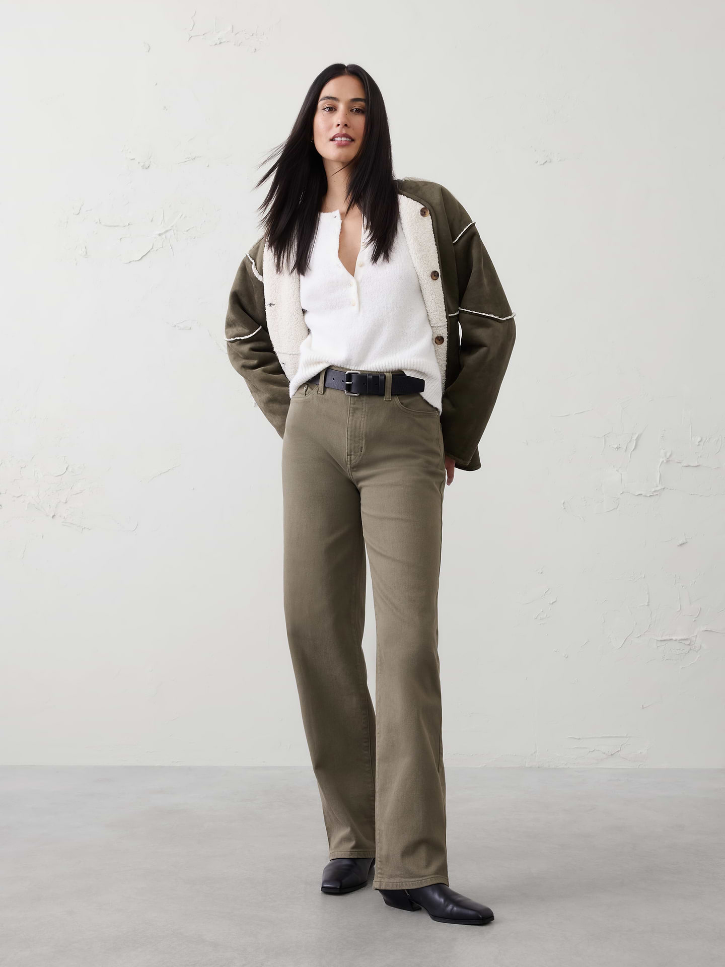 Image number 1 showing, Straight High-Rise Jean