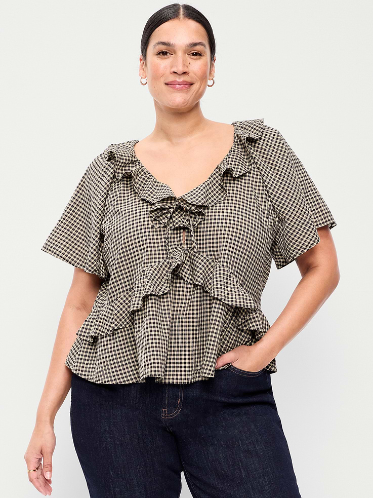 Image number 7 showing, Ruffle Tie-Front Top