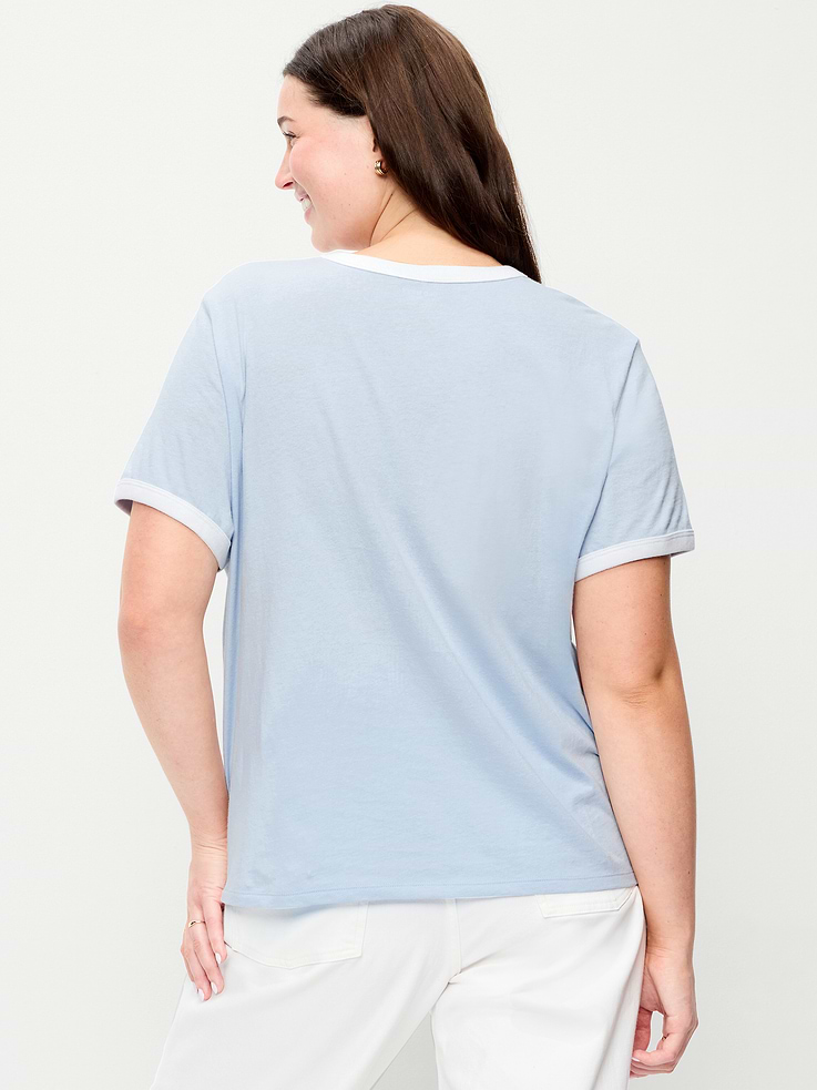 L'image numéro 9 présente T-shirt passe-partout à bords contrastants avec logo et imprimé