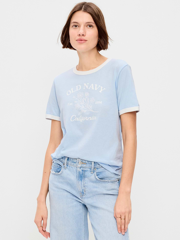 L'image numéro 1 présente T-shirt passe-partout à bords contrastants avec logo et imprimé