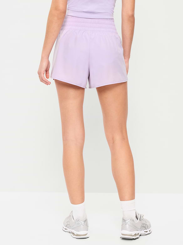 Short de course froissé à taille très haute, entrejambe de 7,5 cm