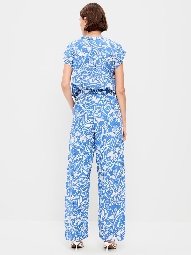 L'image numéro 3 présente Pantalon coupe baril longueur cheville à taille haute en gaze froissée