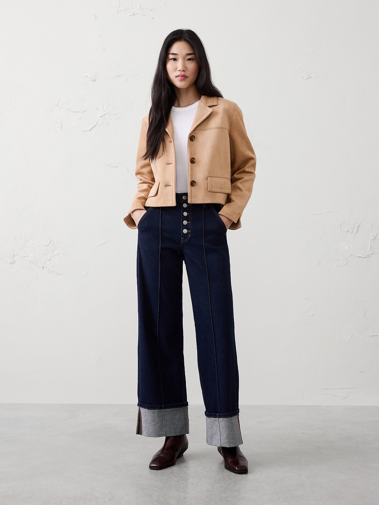 Wide-Leg High-Rise Pintuck Cuffed Jean | Banana Republic Factory