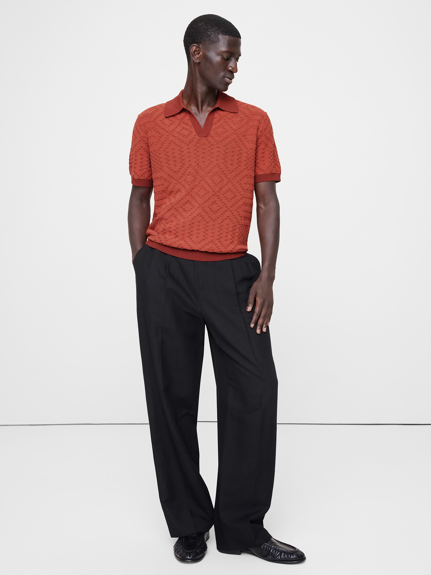 L'image numéro 1 présente Polo en jacquard de mélange de lin et de coton