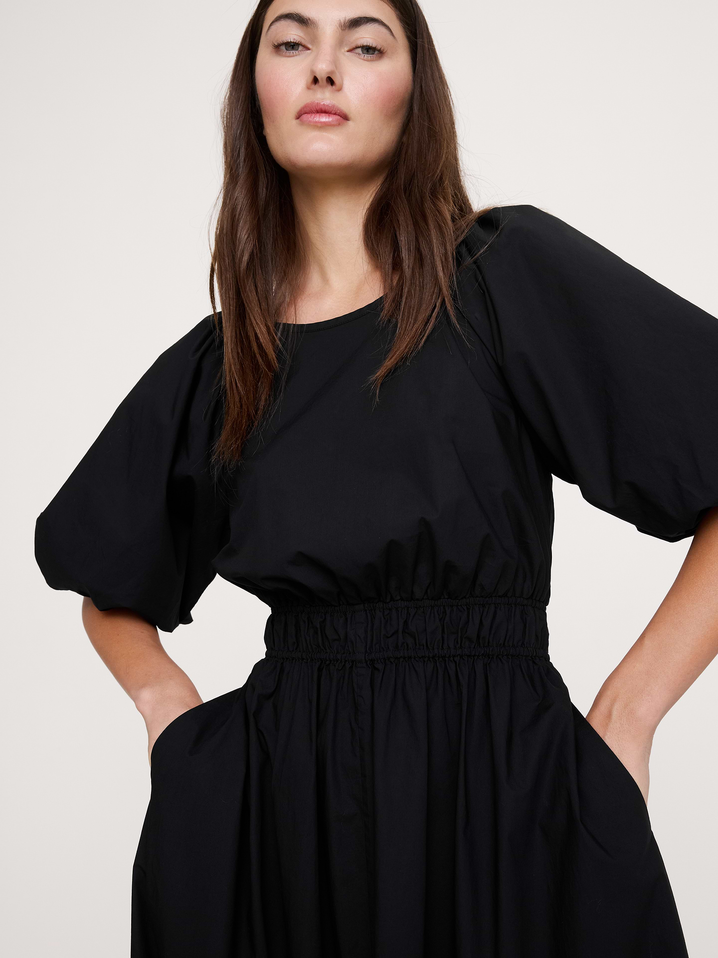 Image number 4 showing, Cotton Poplin Puff-Sleeve Maxi Dress