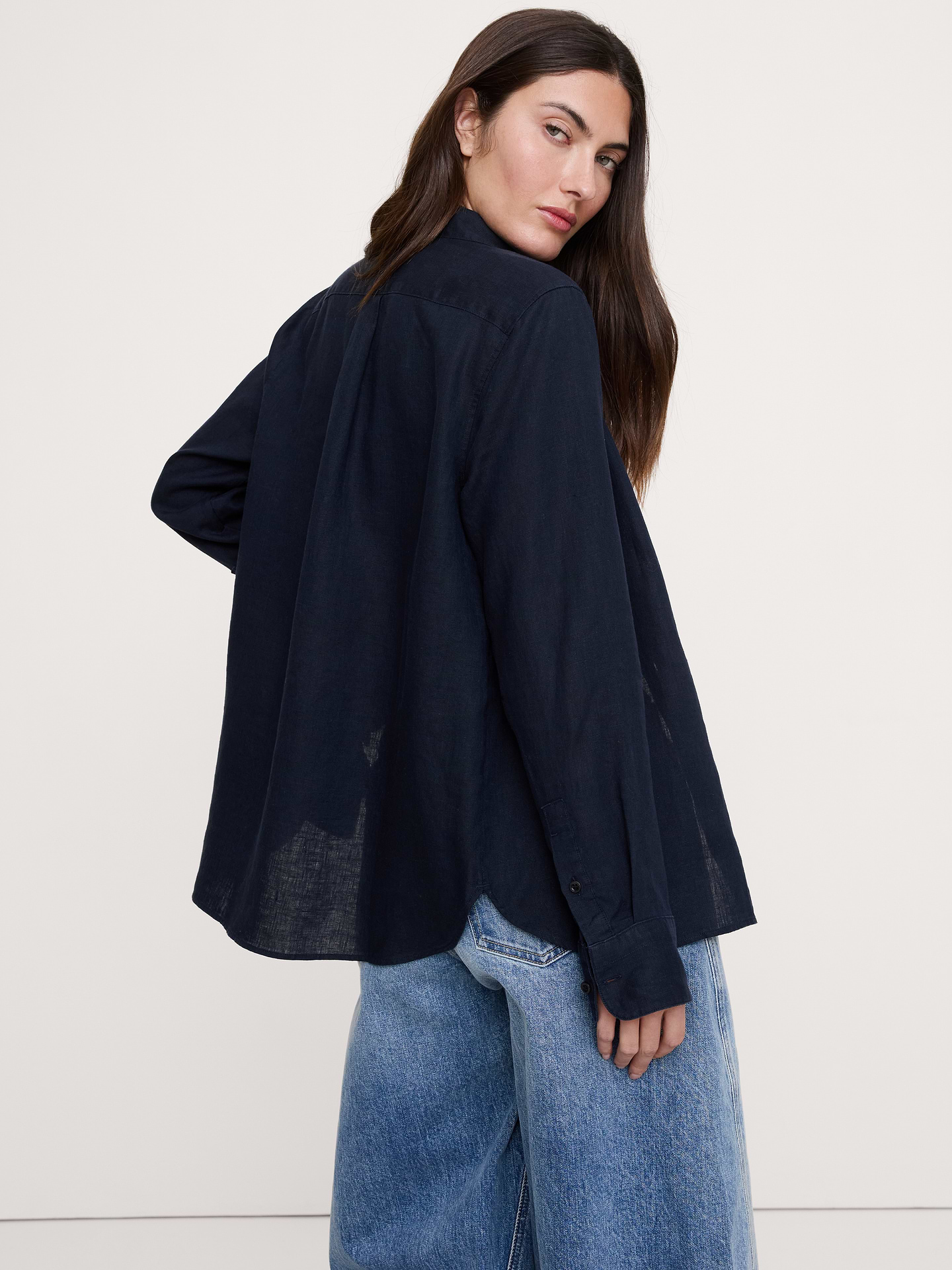 L'image numéro 2 présente Chemisier de tous les jours en lin