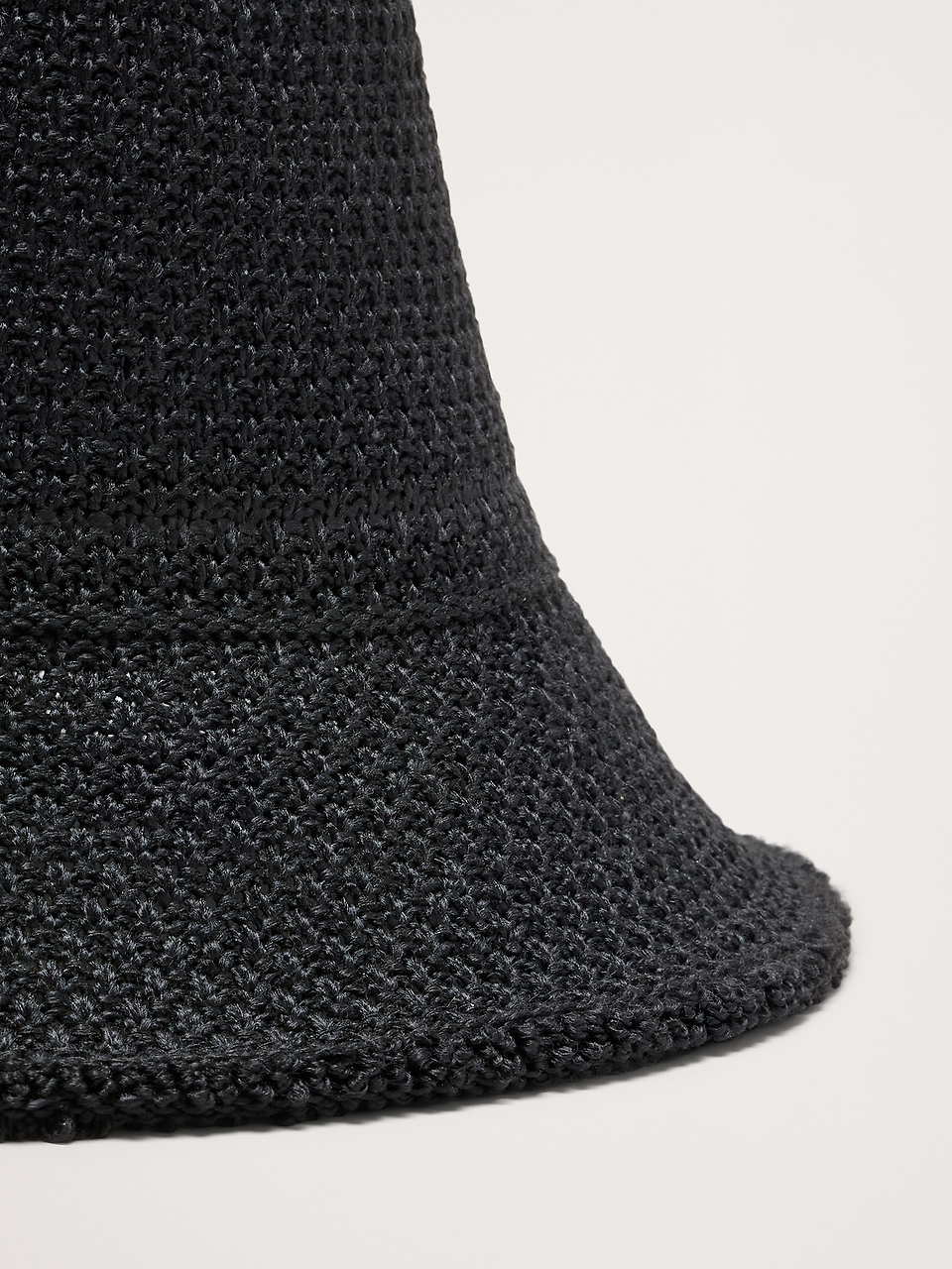 Penny Woven Bucket Hat by Hat Attack | Banana Republic display picture 3
