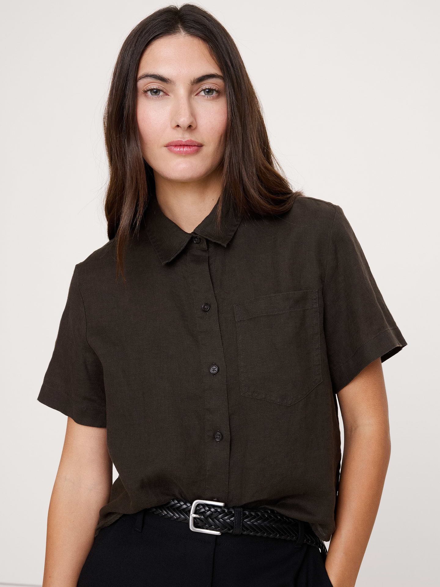 Image number 6 showing, The Boxy Crop Shirt in Linen