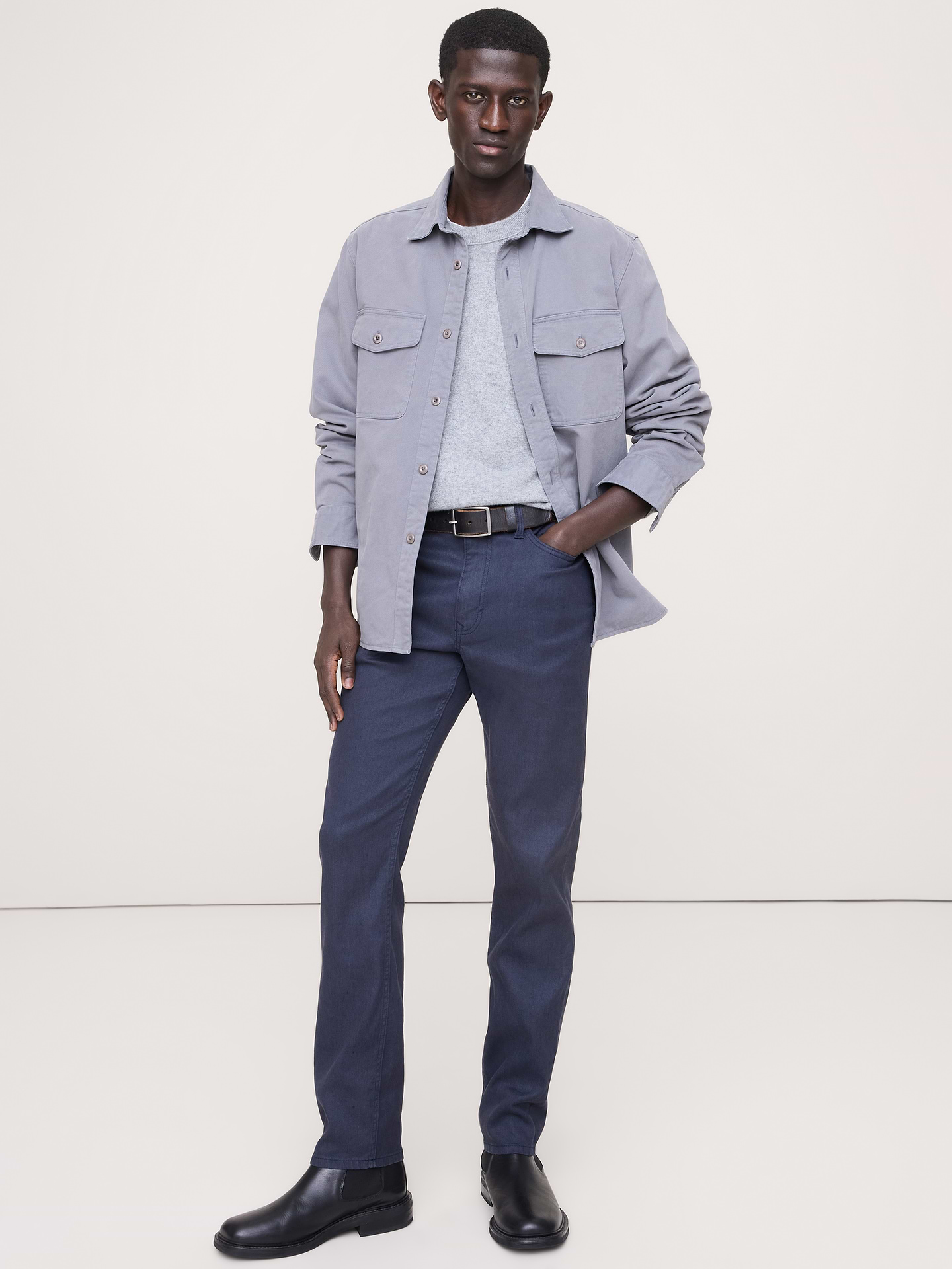 L'image numéro 1 présente Pantalon Voyageur étroit en lin et coton