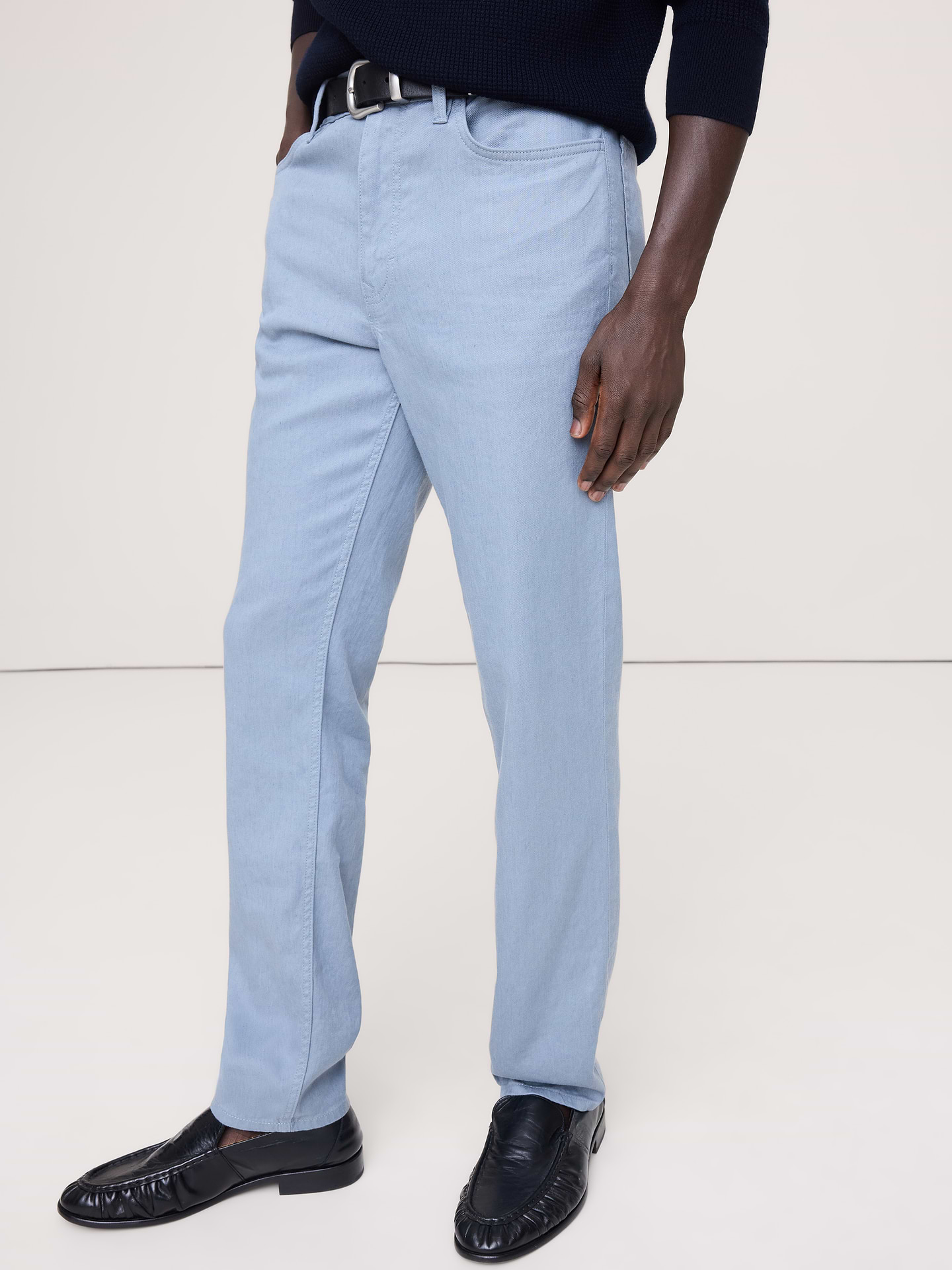 L'image numéro 3 présente Pantalon Voyageur étroit en lin et coton