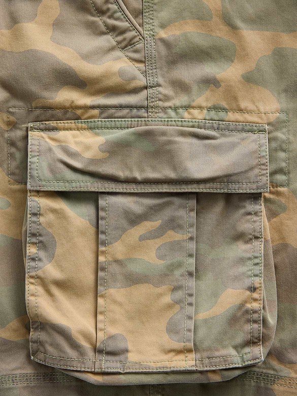 11" Relaxed Cargo Shorts