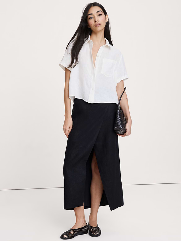 The Boxy Crop Shirt in Linen